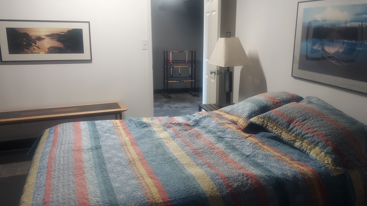 Photo of Bedroom in Edwards