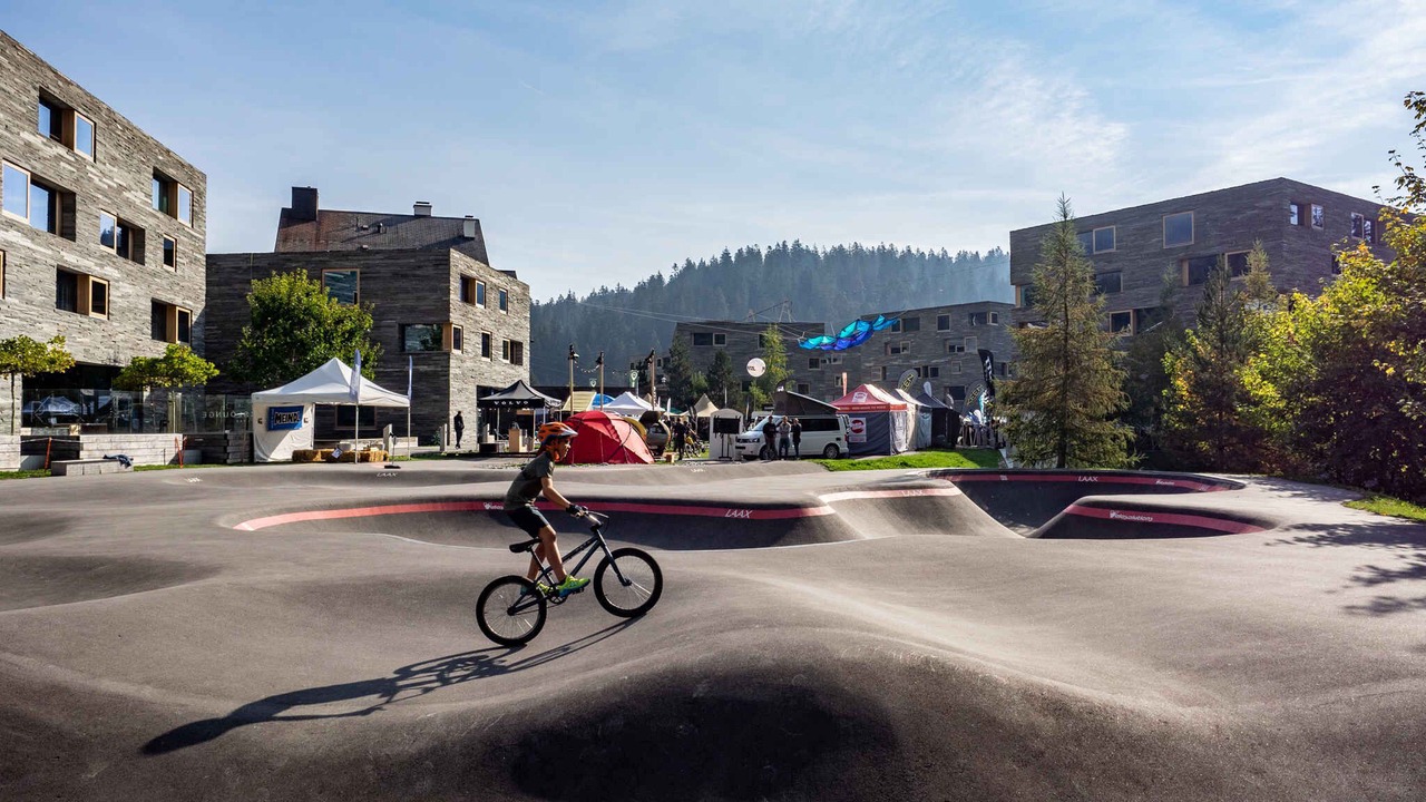 Photo of Others in Laax