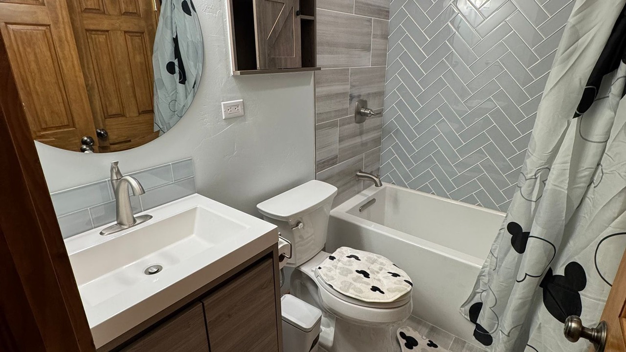 Photo of Bathroom in Three Peaks