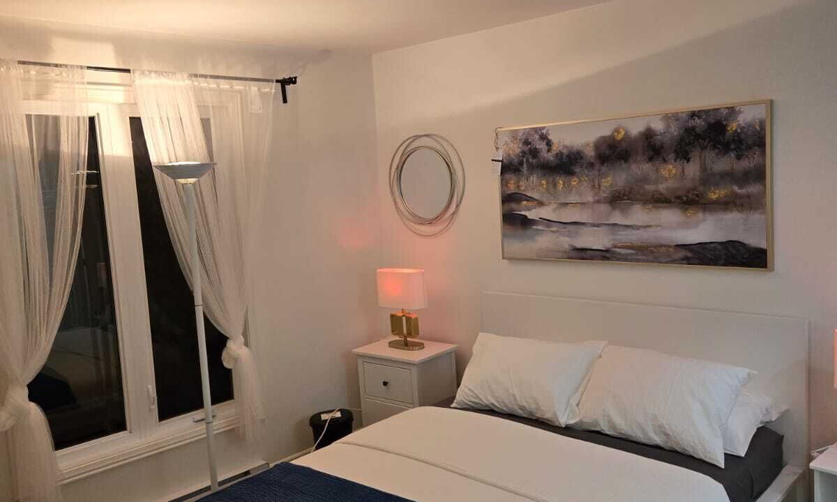 Photo of Bedroom in Cheneville