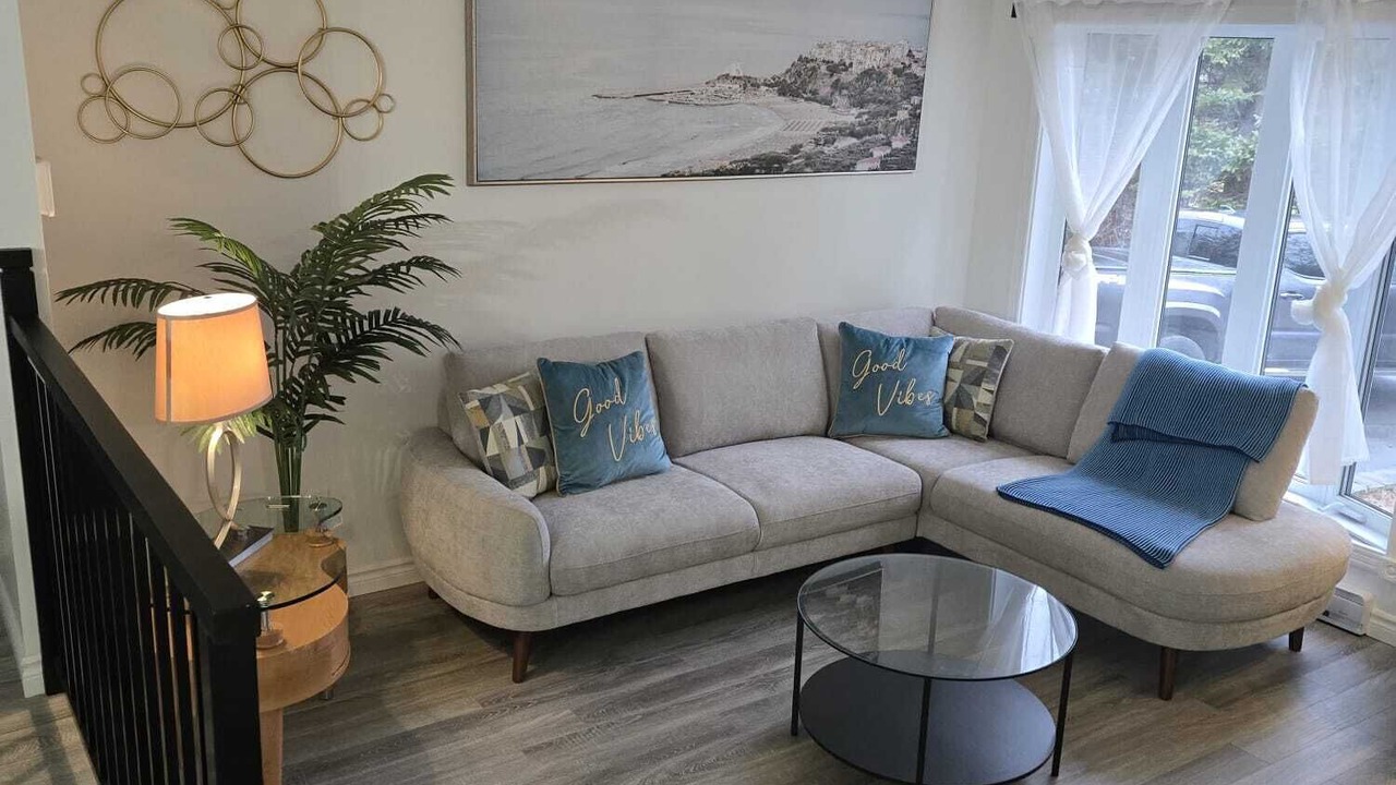 Photo of Livingroom in Cheneville