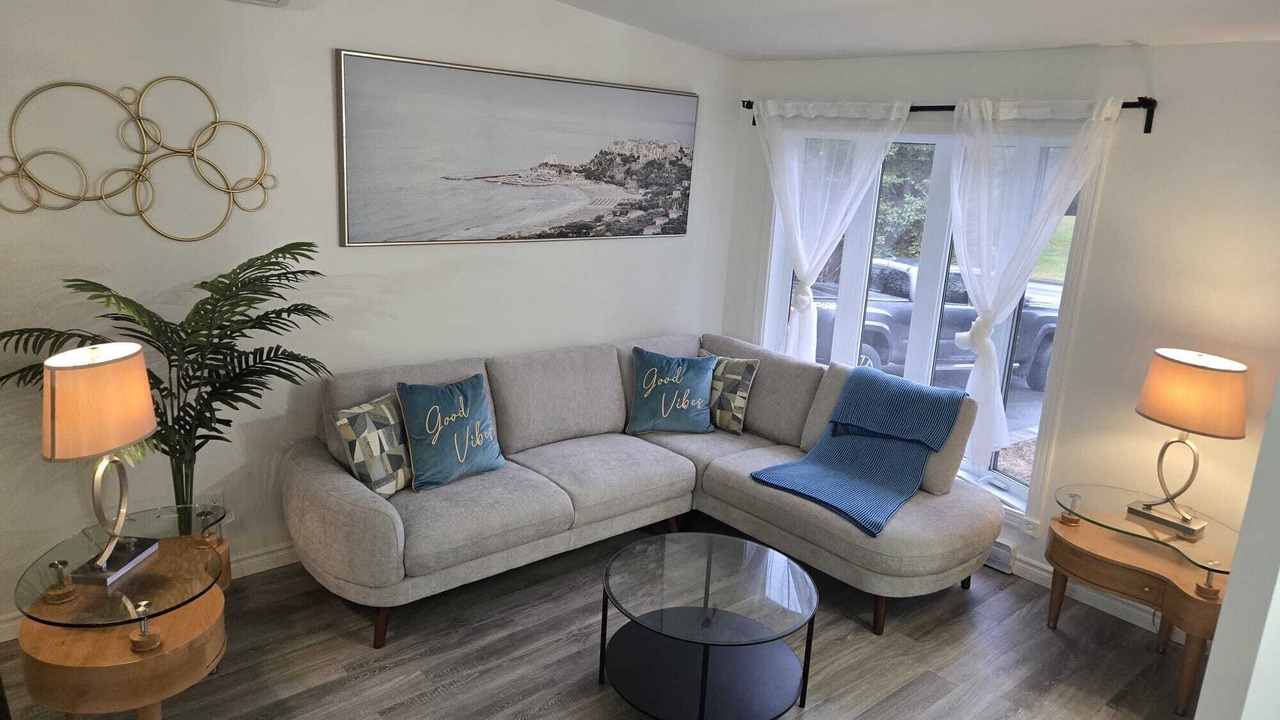 Photo of Livingroom in Cheneville