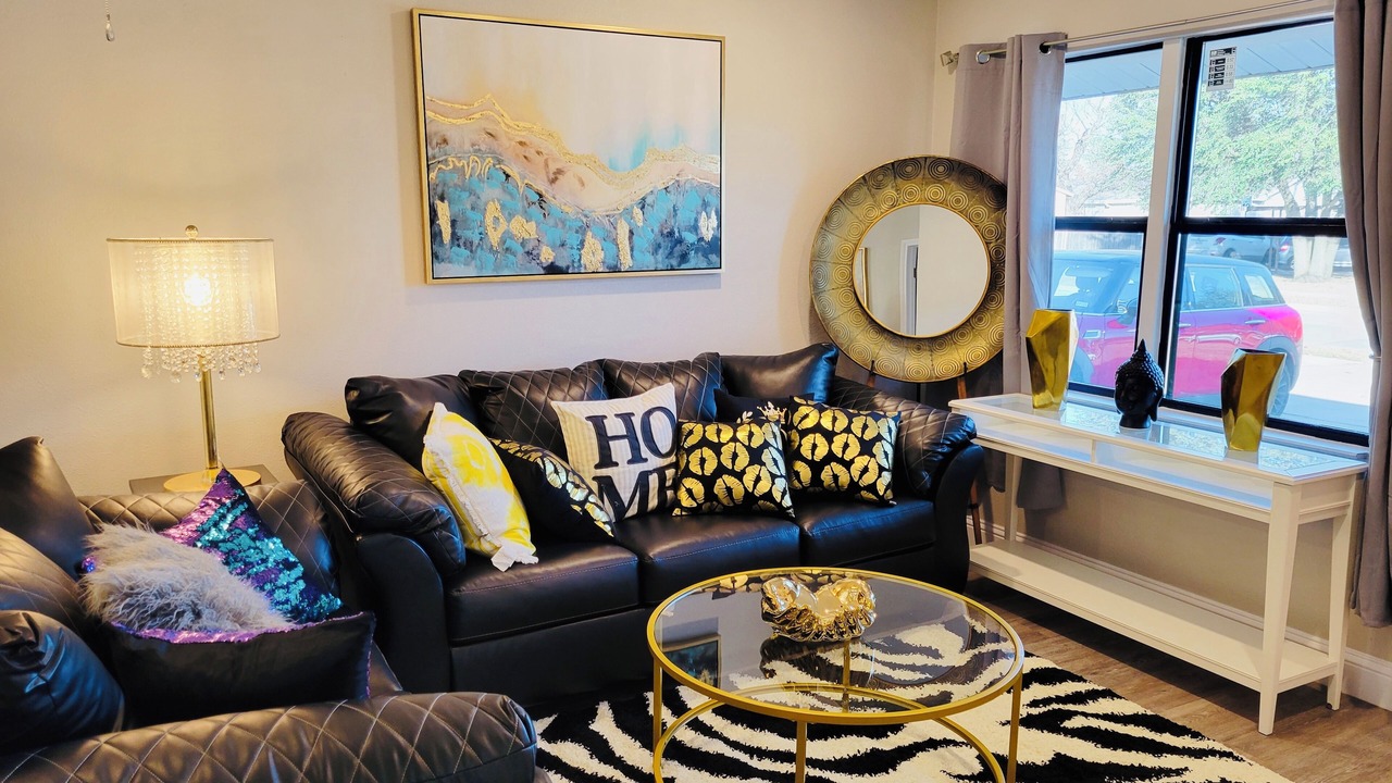 Photo of Livingroom in Plano