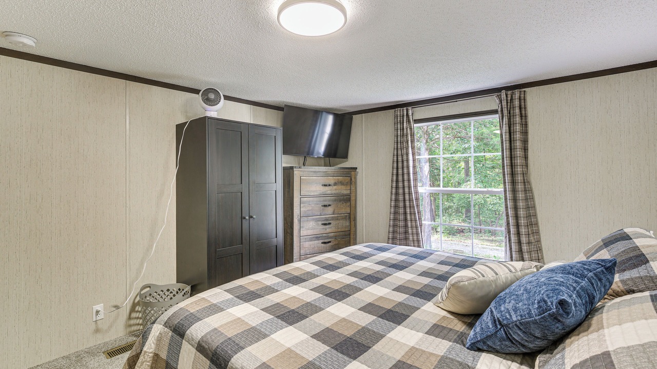 Photo of Bedroom in Wright City