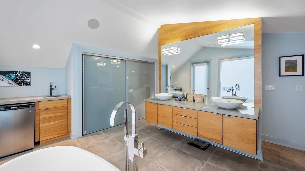 Photo of Bathroom in Kensington