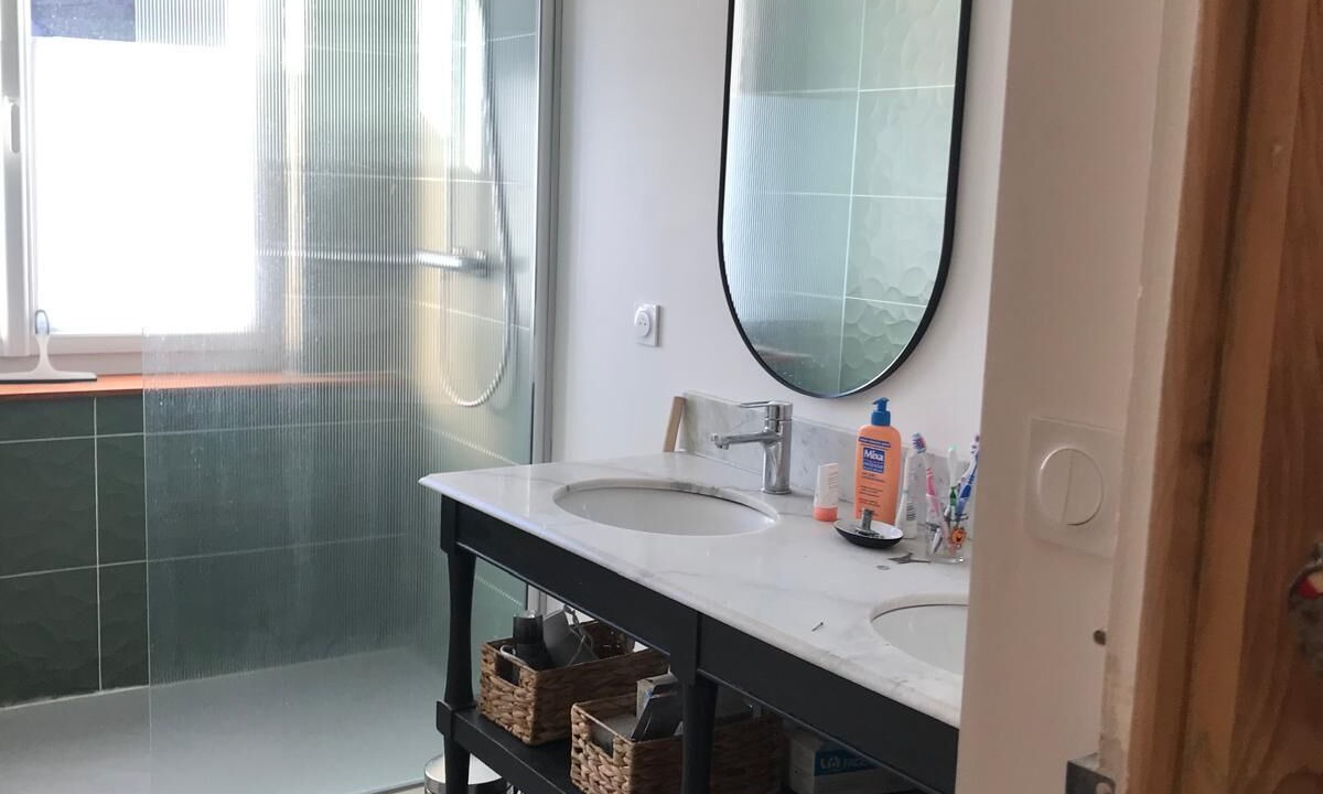 Photo of Bathroom in Cauterets