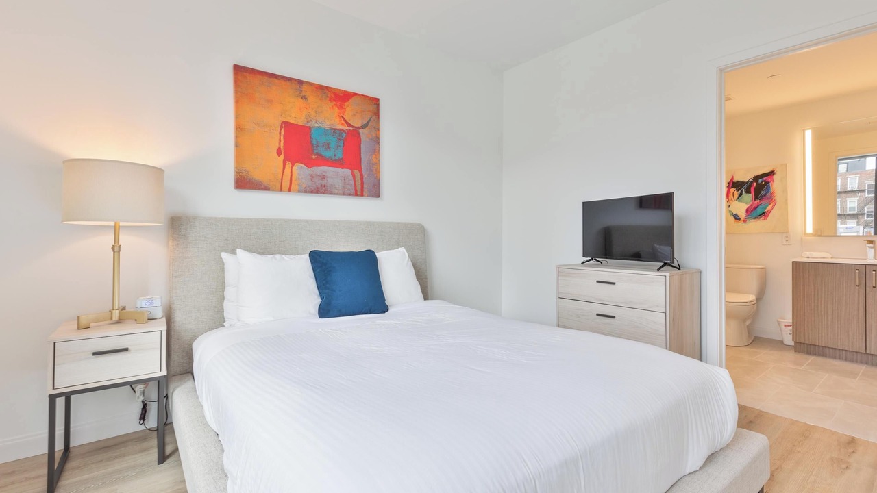 Photo of Bedroom in Fenway–Kenmore
