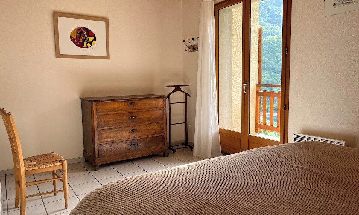 Photo of Bedroom in Allemond