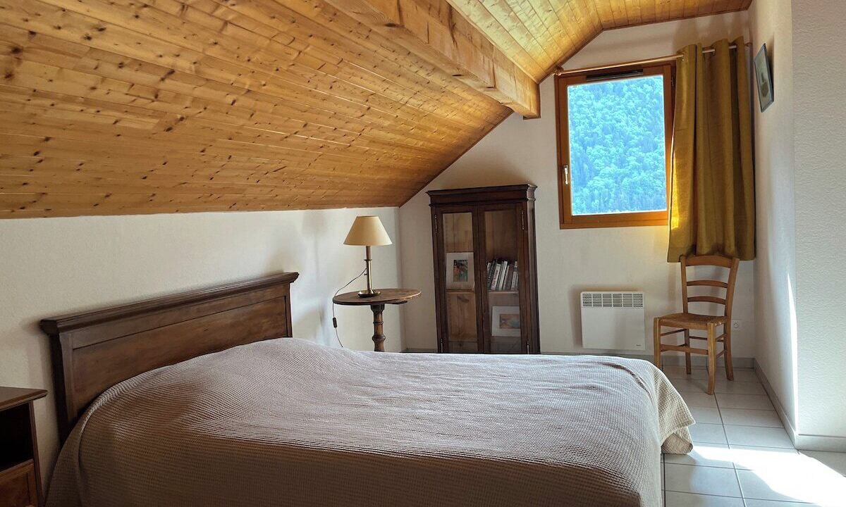 Photo of Bedroom in Allemond