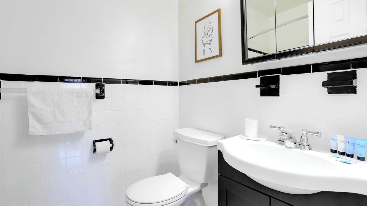 Photo of Bathroom in Northeast Alexandria