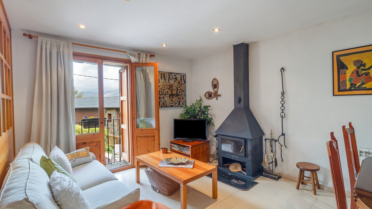 Photo of Livingroom in Ribes De Freser