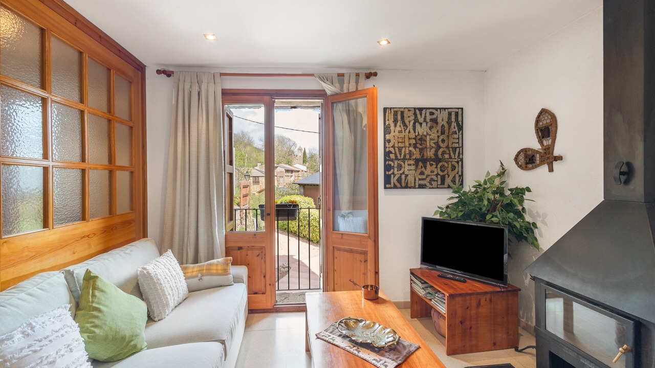 Photo of Livingroom in Ribes De Freser