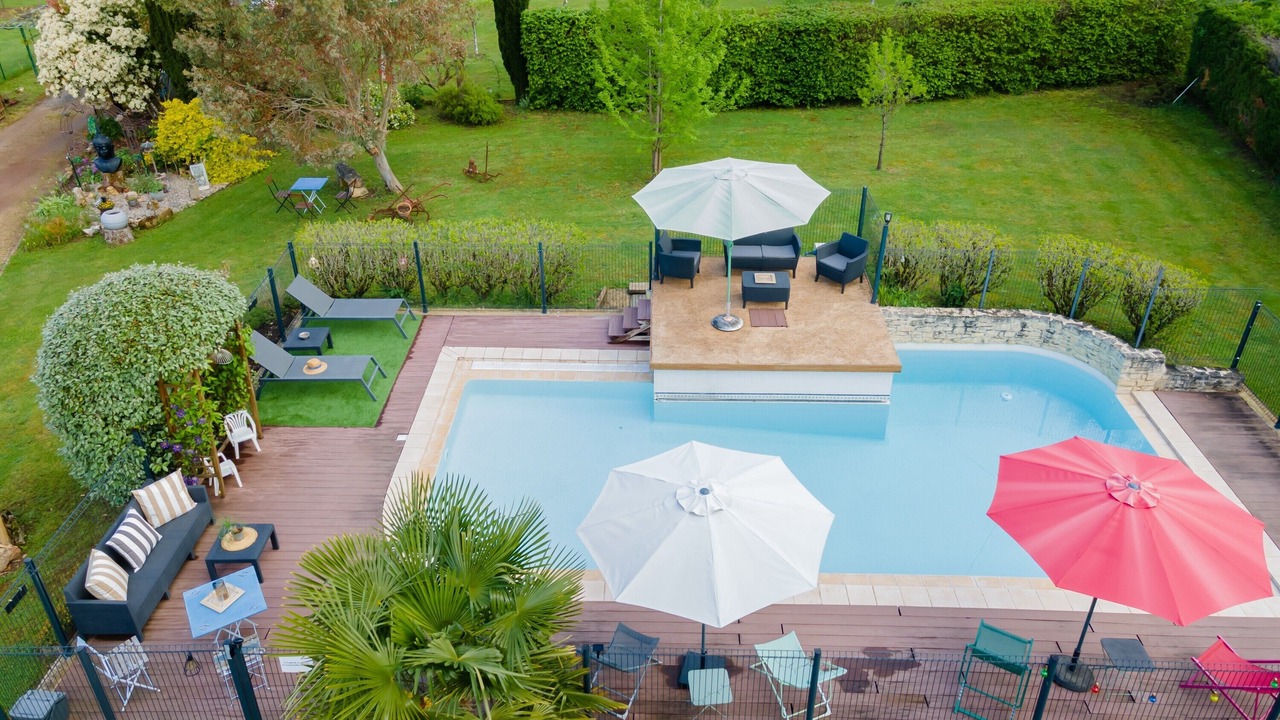 Photo of Outdoor in Saint-Julien-de-Lampon