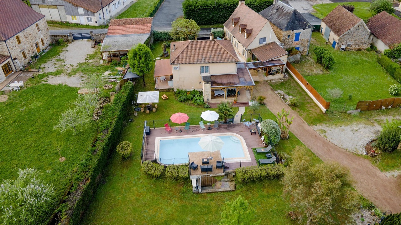 Photo of Outdoor in Saint-Julien-de-Lampon