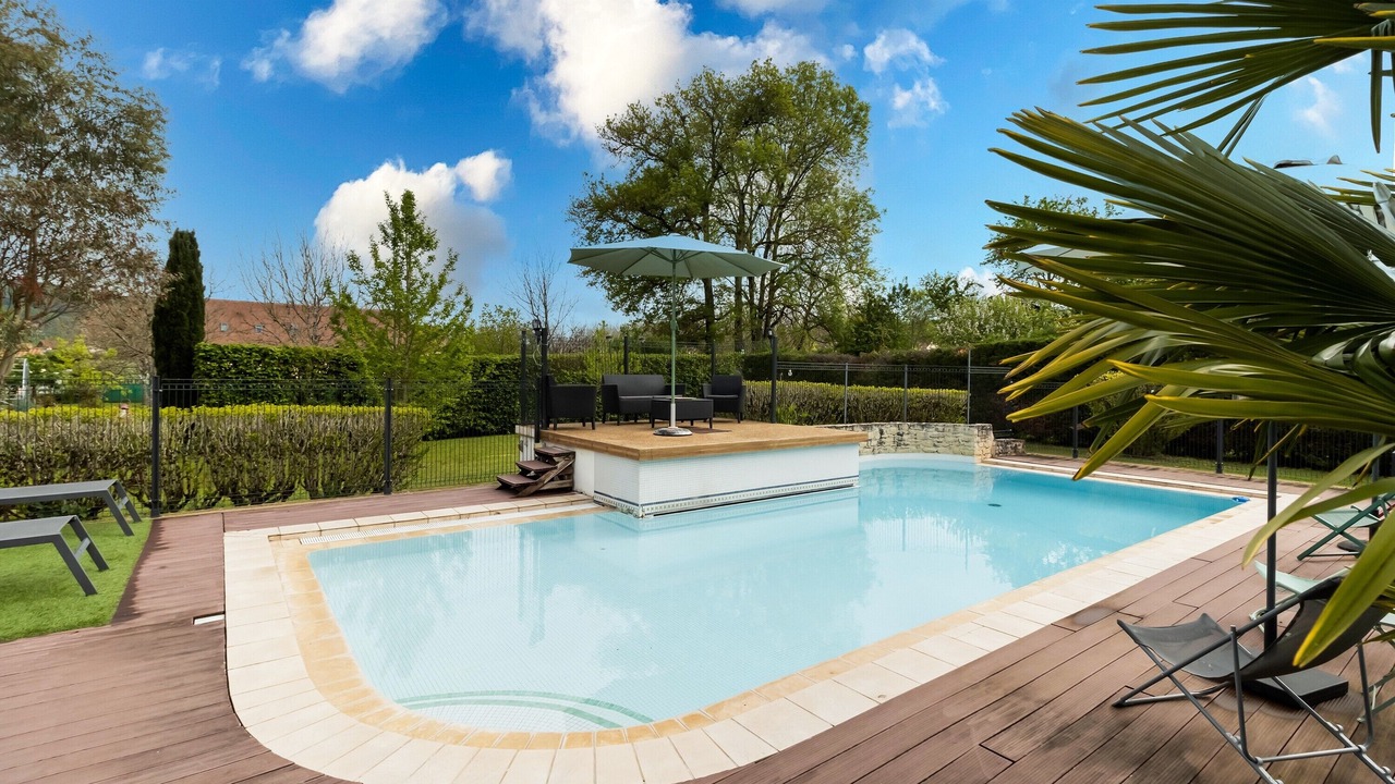 Photo of Outdoor in Saint-Julien-de-Lampon