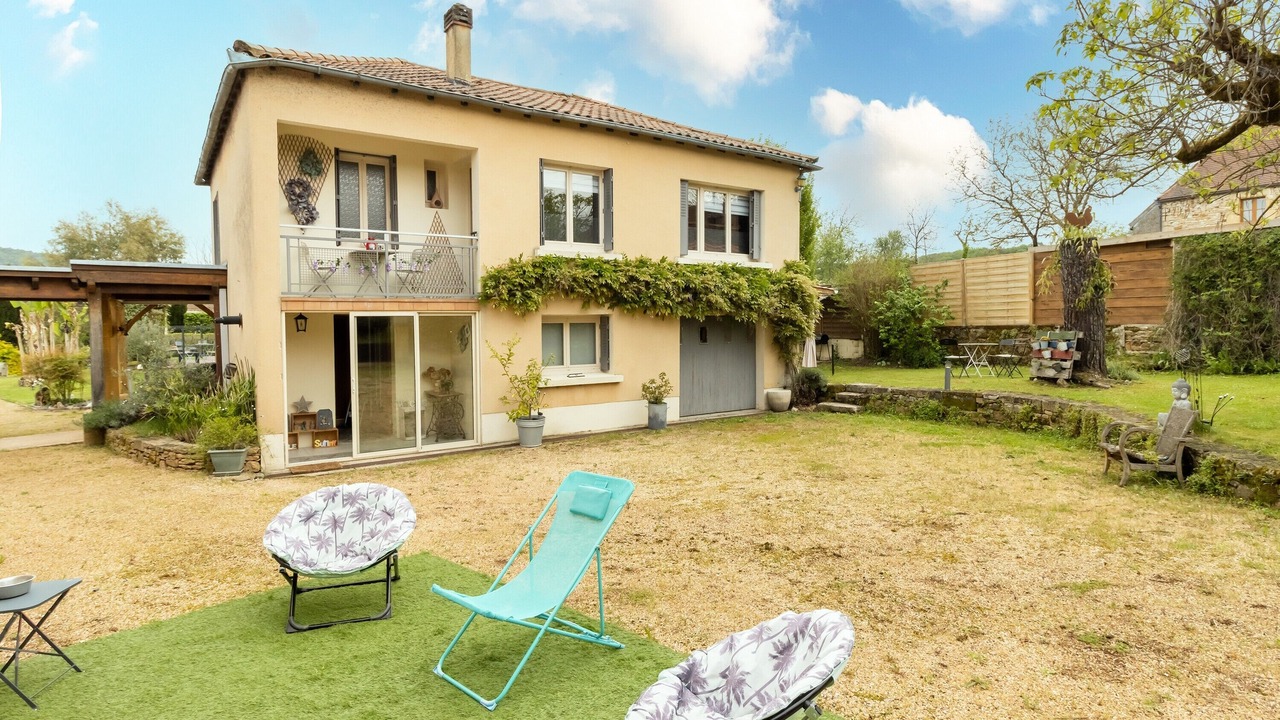 Photo of Outdoor in Saint-Julien-de-Lampon