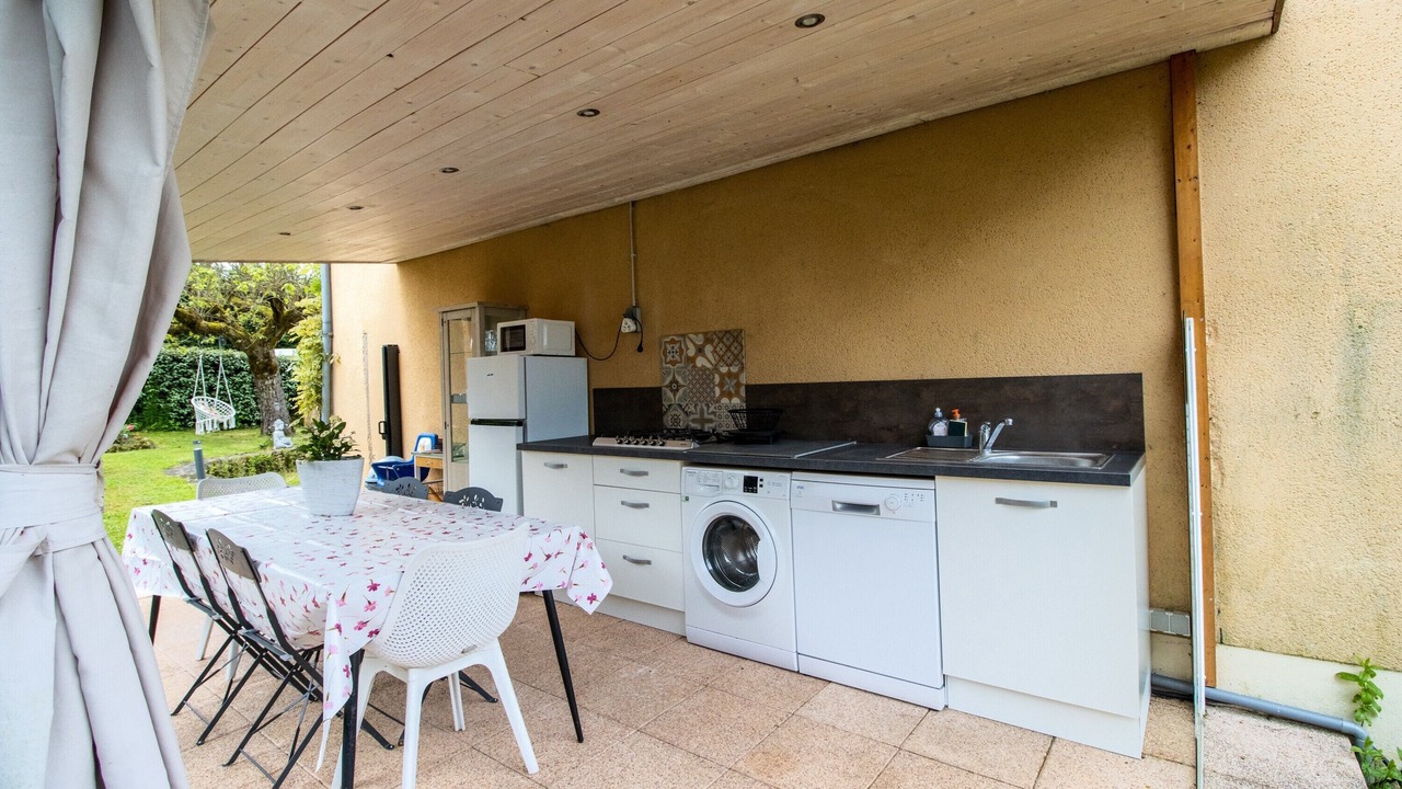 Photo of Outdoor in Saint-Julien-de-Lampon