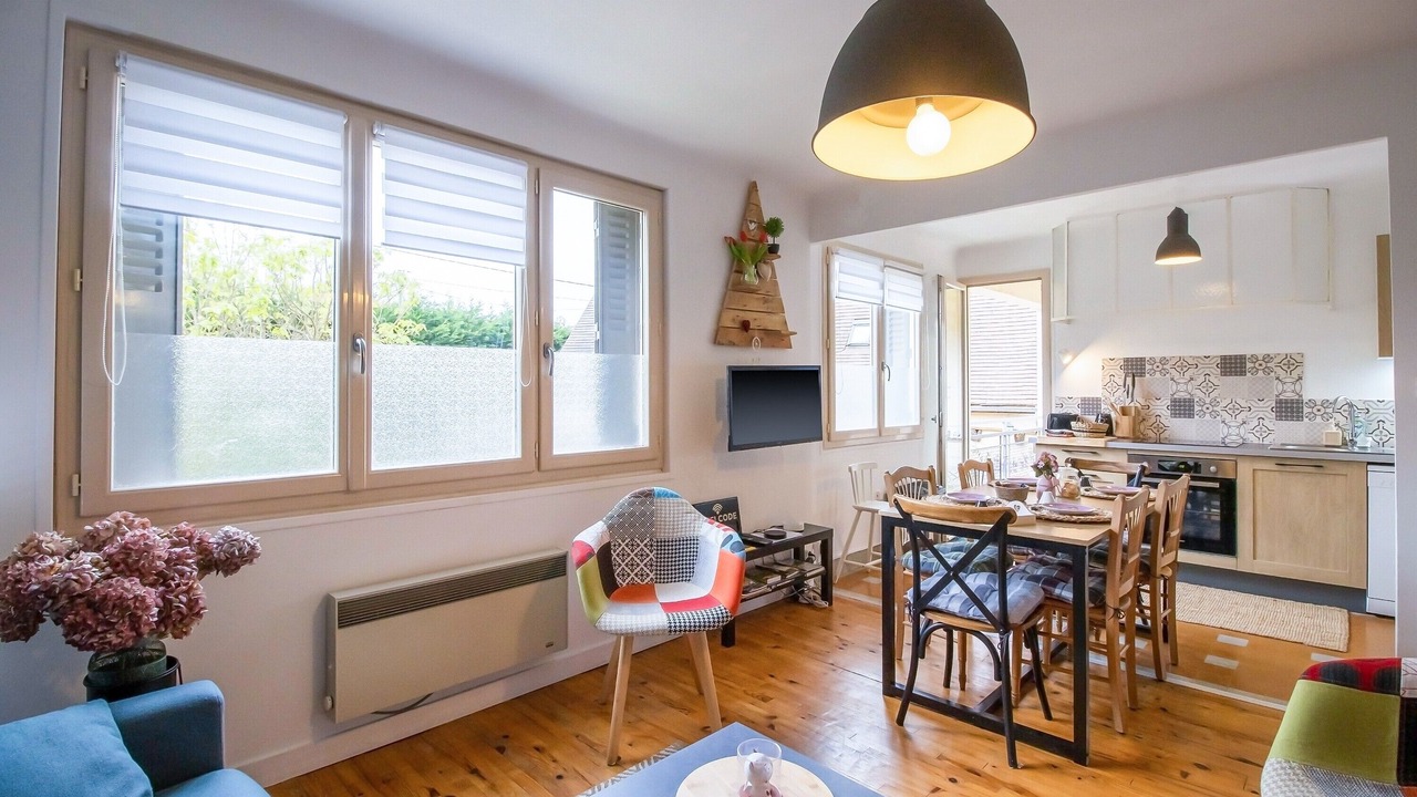 Photo of Livingroom in Saint-Julien-de-Lampon