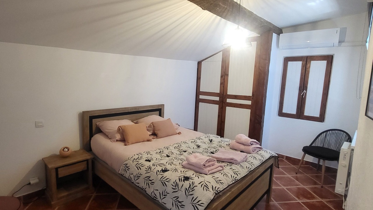 Photo of Bedroom in Pont Royal