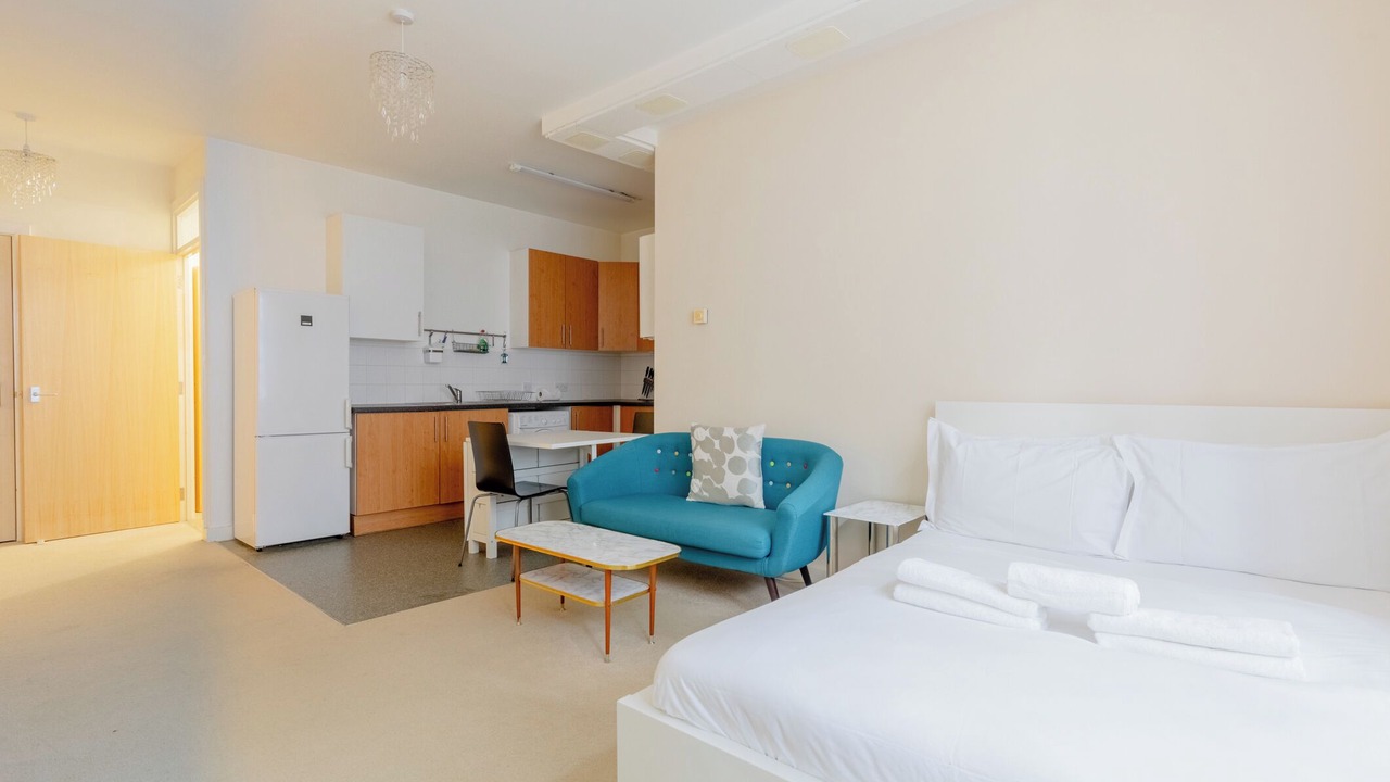 Photo of Bedroom in Bow