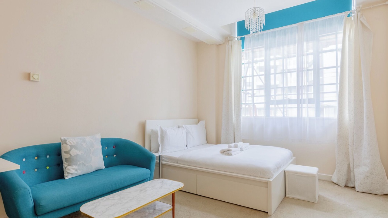 Photo of Others in Bow