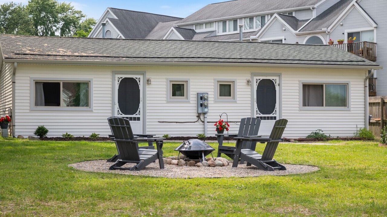 Photo of Outdoor in Whitmore Lake