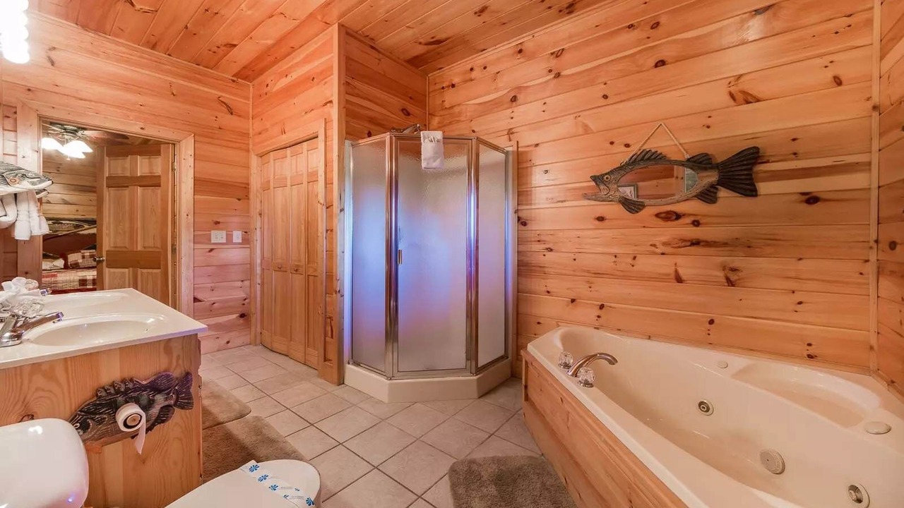 Photo of Bathroom in Smoky Mountains