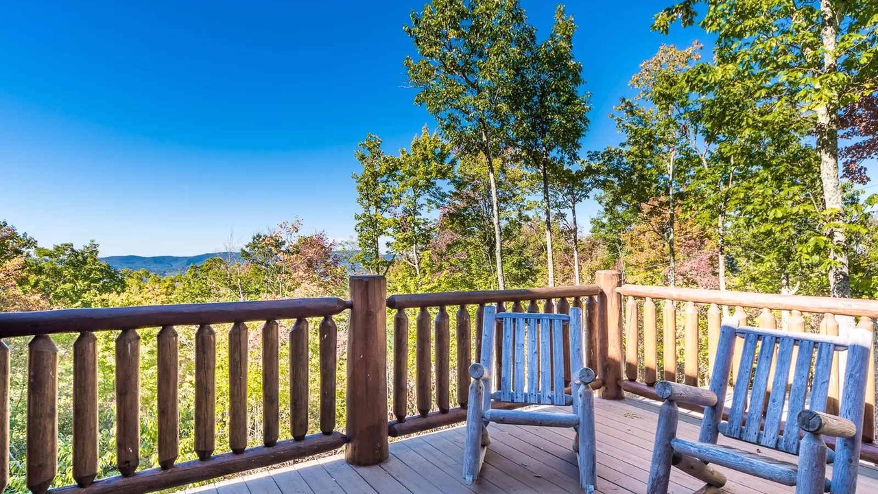 Photo of Others in Smoky Mountains