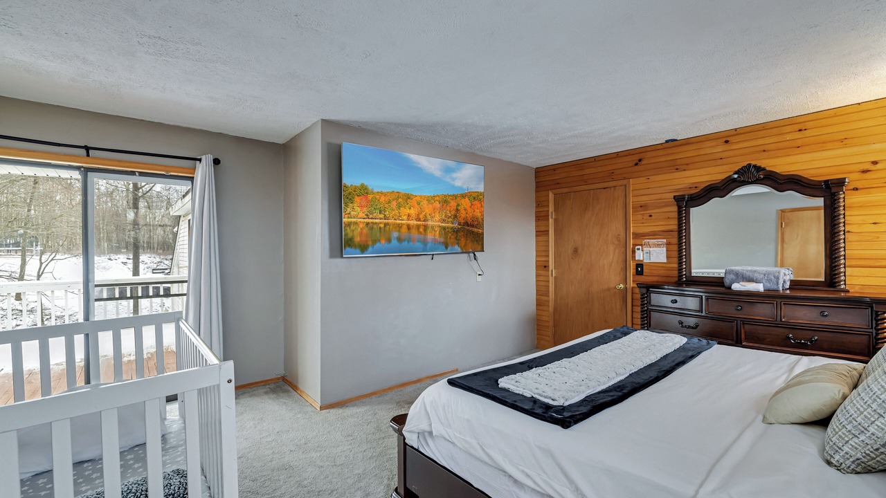 Photo of Bedroom in Long Pond