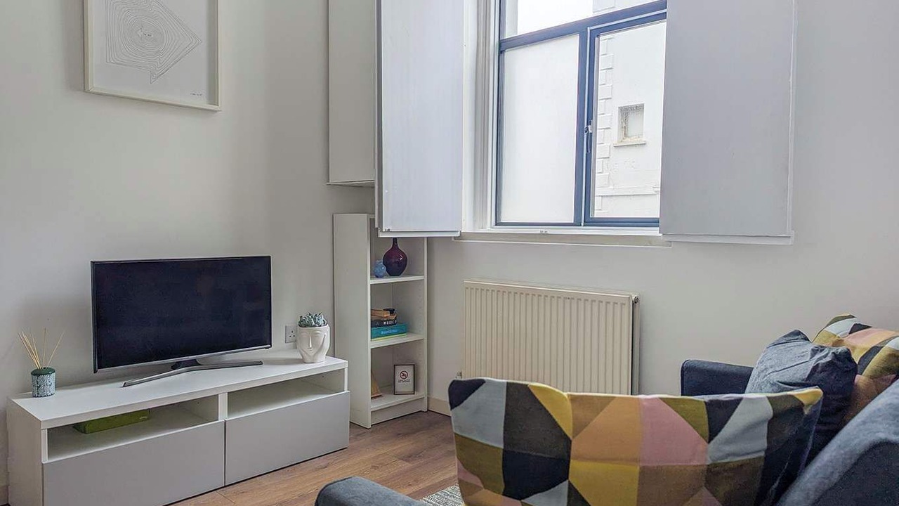 Photo of Livingroom in Hove