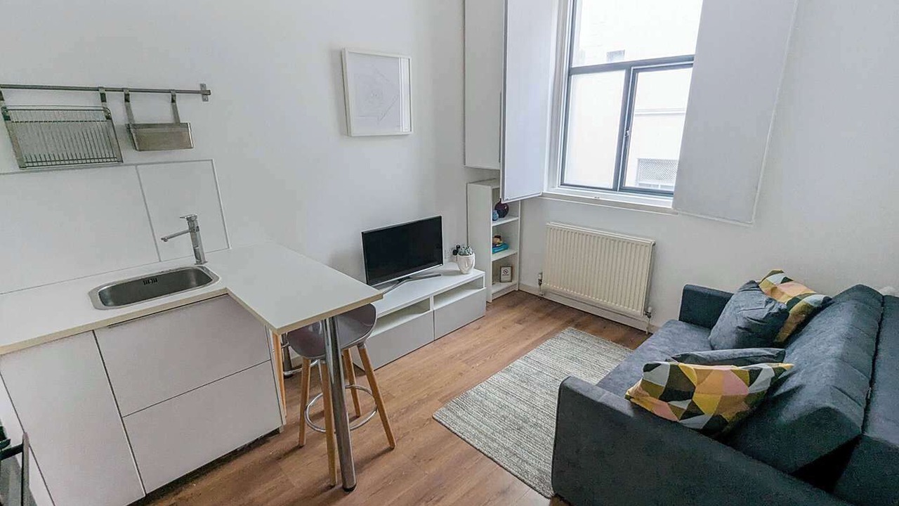 Photo of Livingroom in Hove