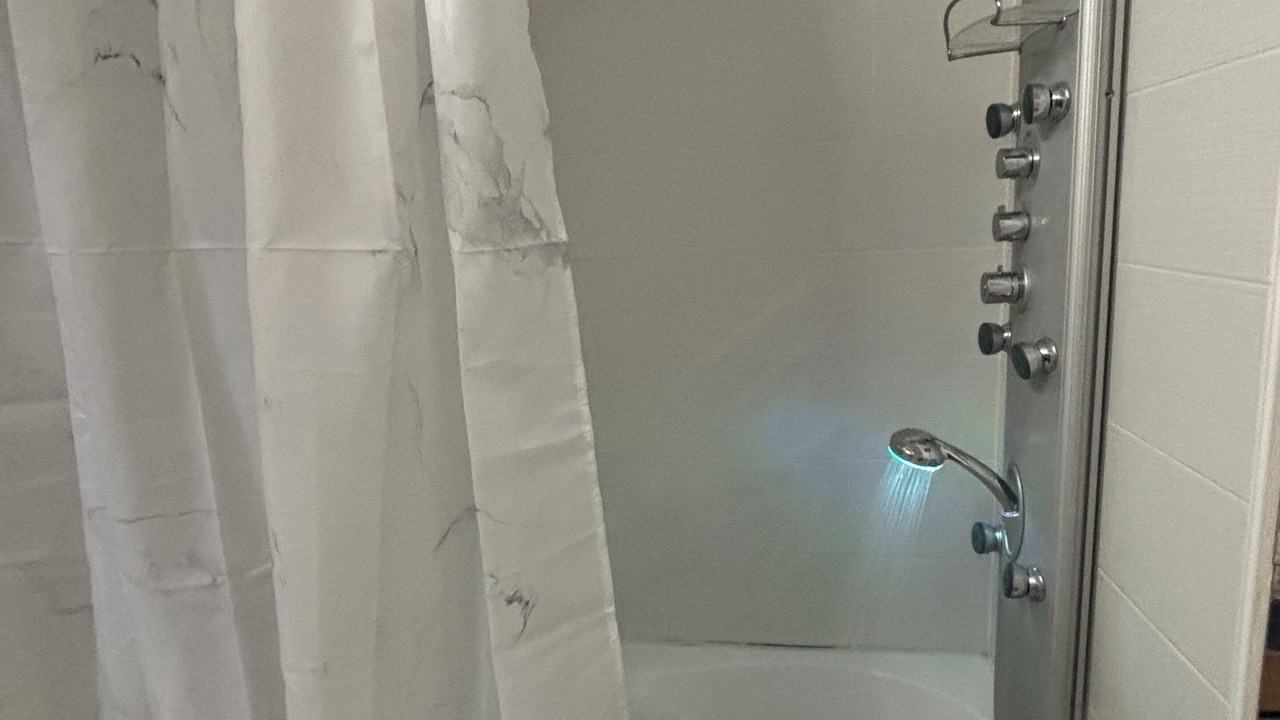 Photo of Bathroom in Arcueil