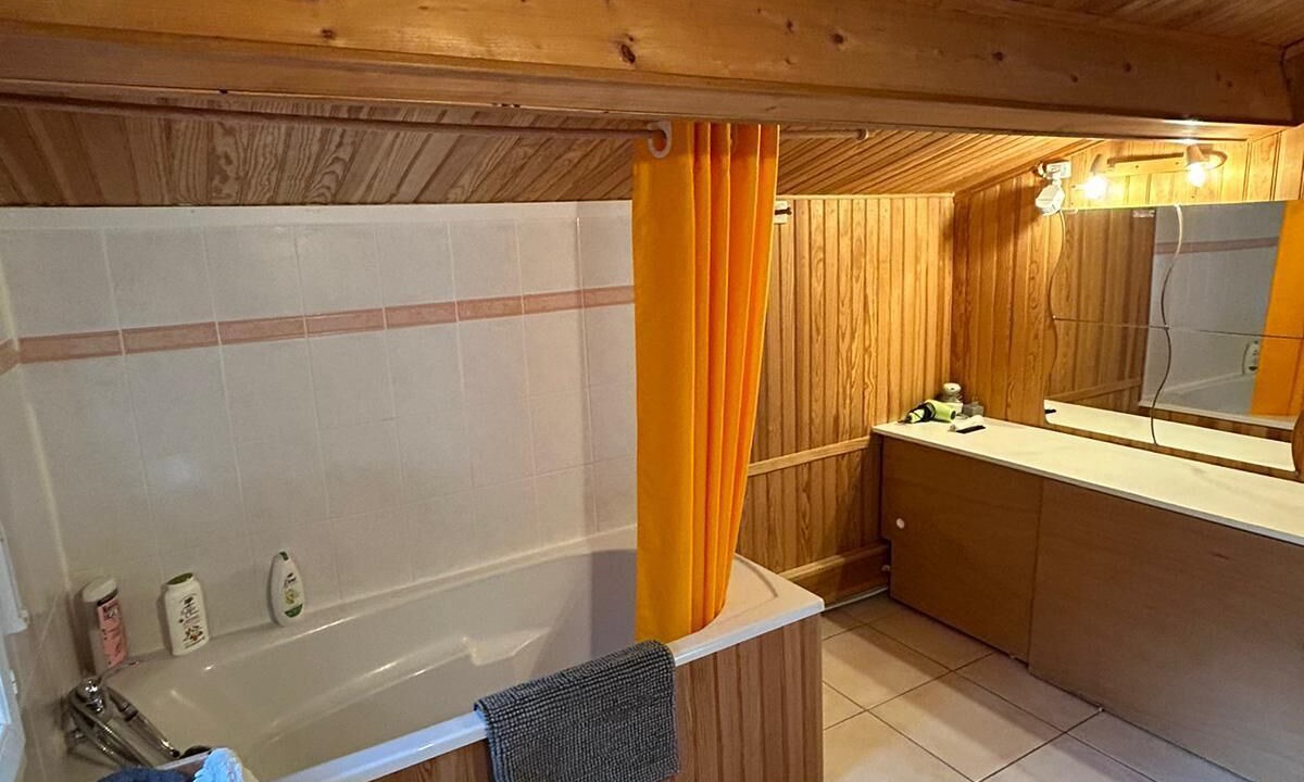 Photo of Bathroom in Saint-Mathieu-de-Treviers