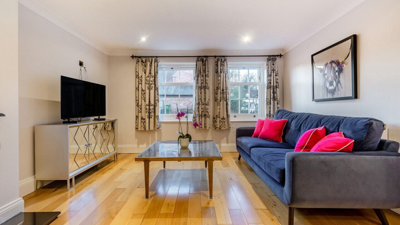 Photo of Livingroom in Warwick