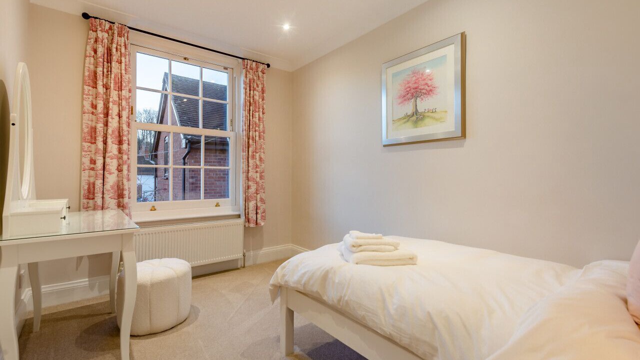 Photo of Bedroom in Warwick