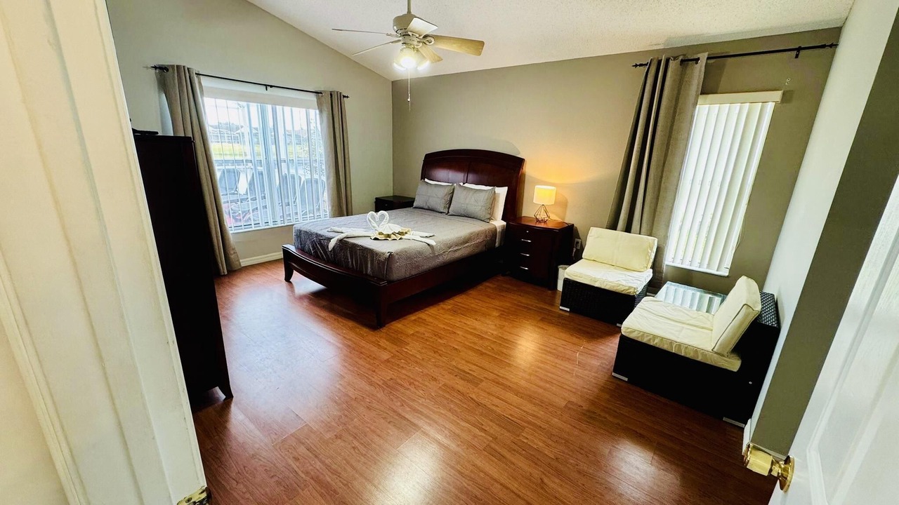Photo of Bedroom in Eagle Pointe South