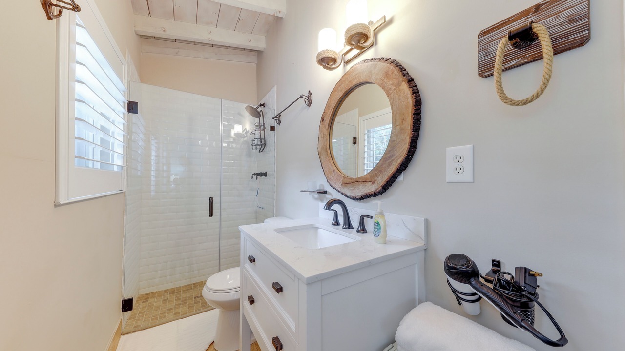 Photo of Bathroom in Pirates Cove