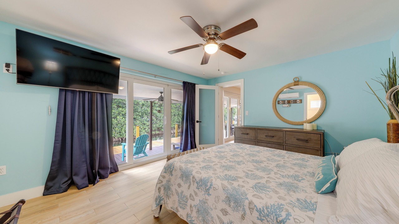 Photo of Bedroom in Pirates Cove