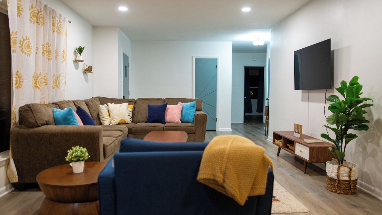 Photo of Livingroom in Urbandale
