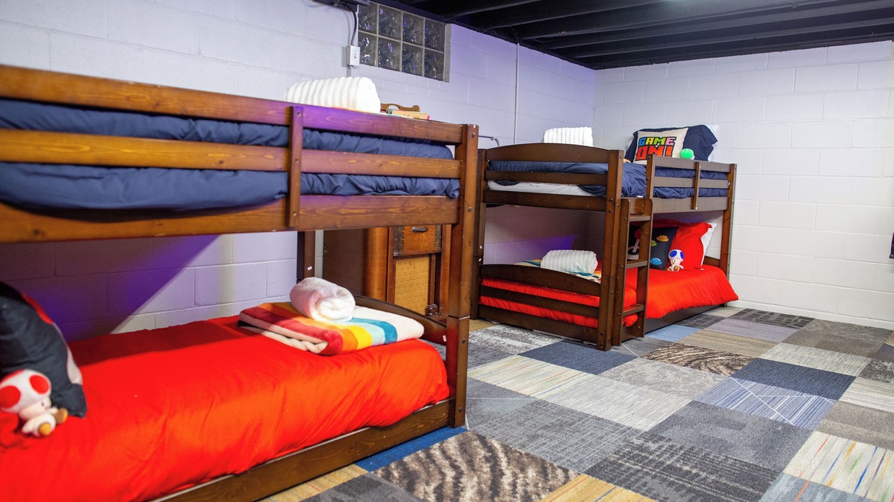 Photo of Bedroom in Urbandale