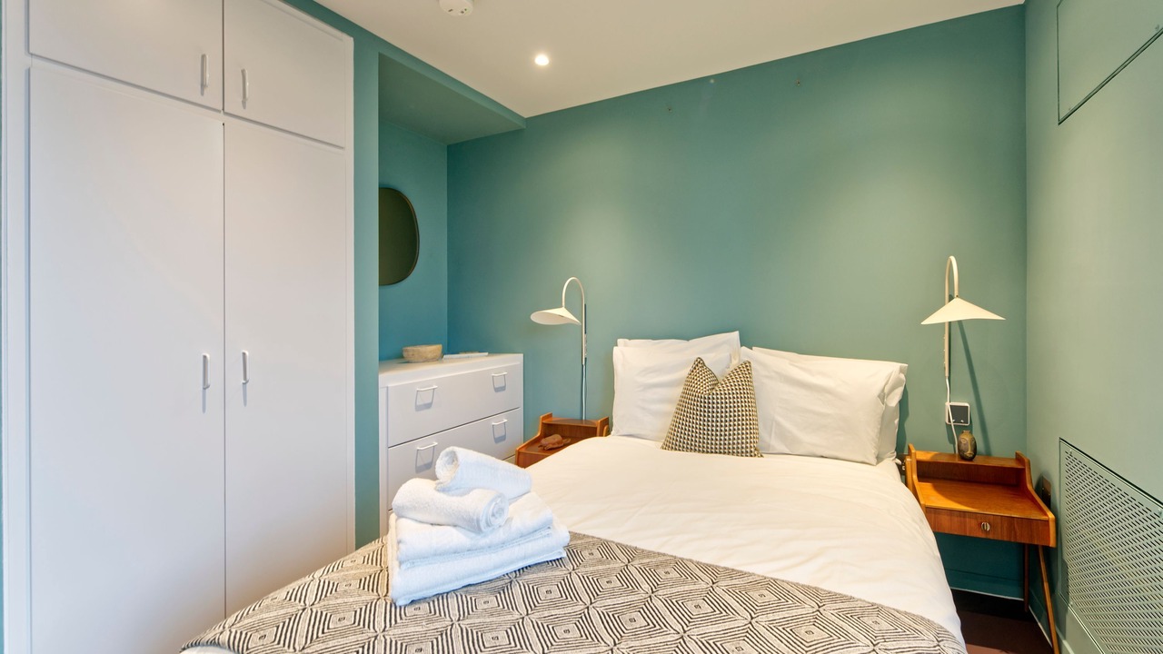 Photo of Bedroom in Poplar