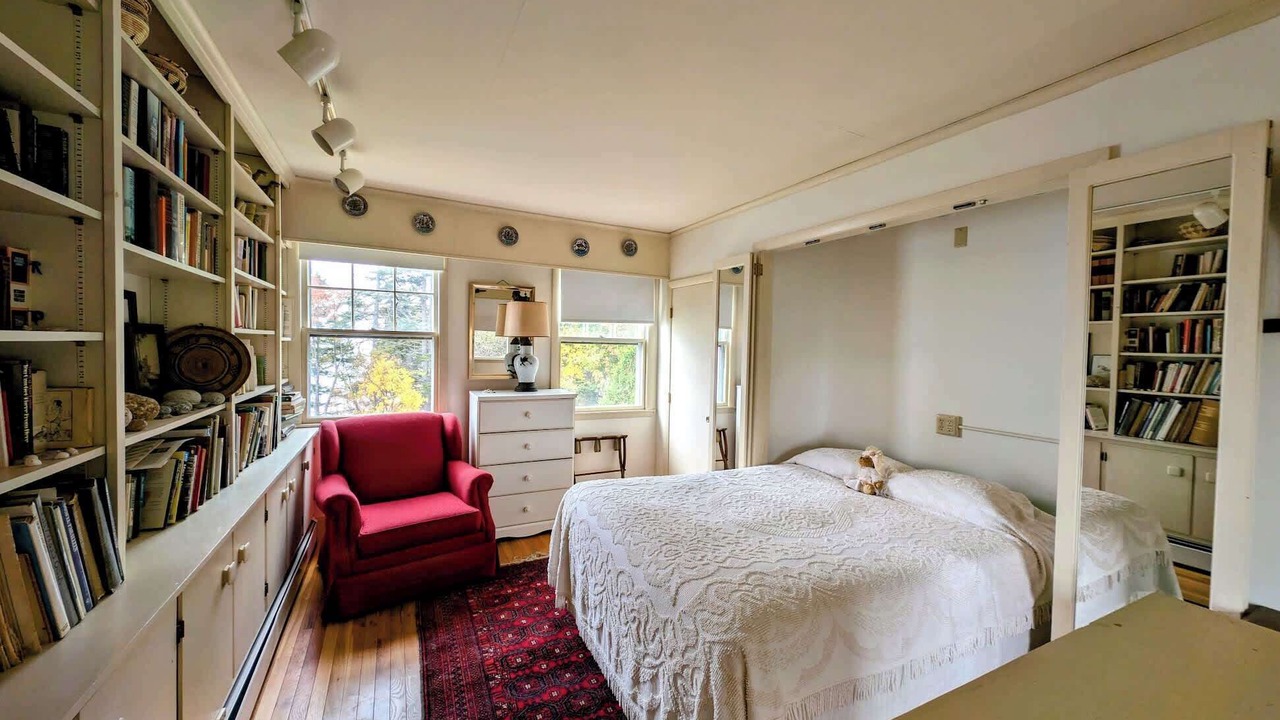 Photo of Bedroom in Hancock Point