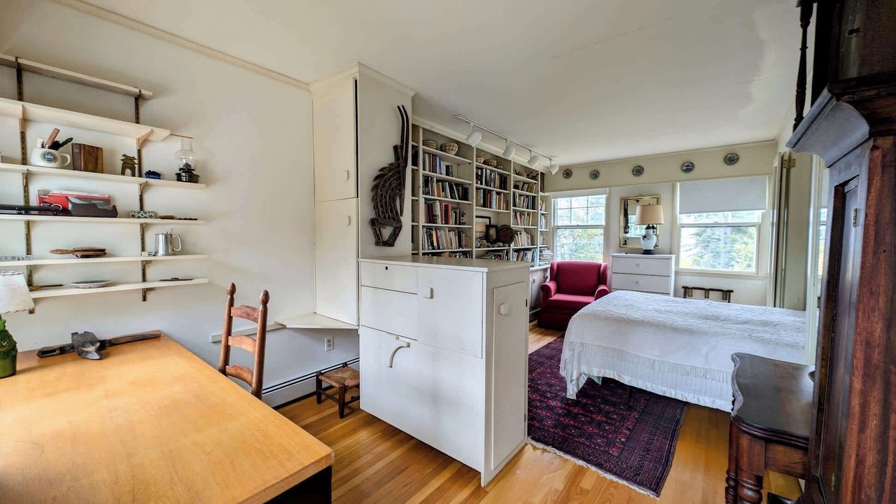 Photo of Bedroom in Hancock Point