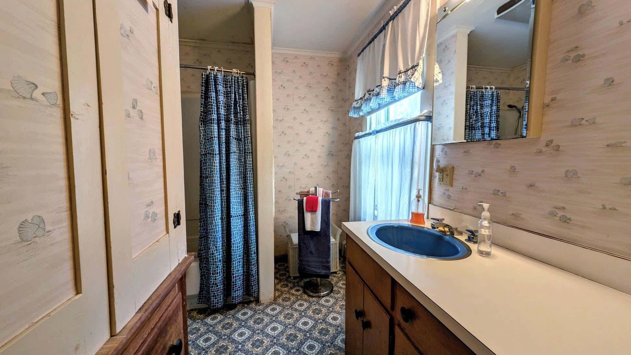 Photo of Bathroom in Hancock Point
