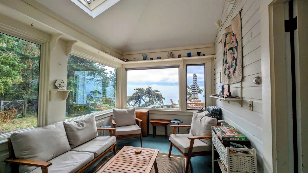 Photo of Livingroom in Hancock Point