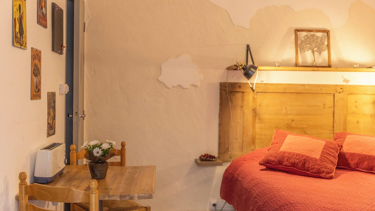 Photo of Bedroom in Eyragues