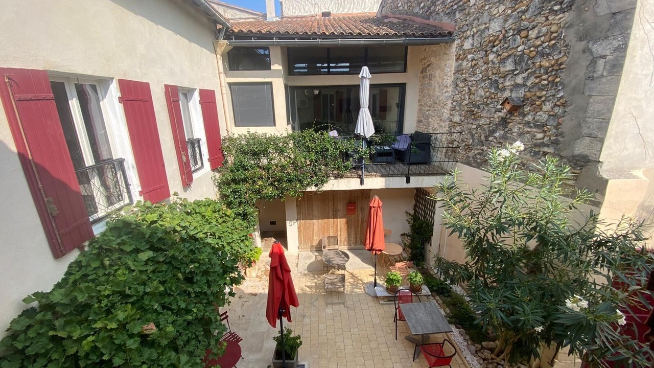 Photo of Outdoor in Eyragues