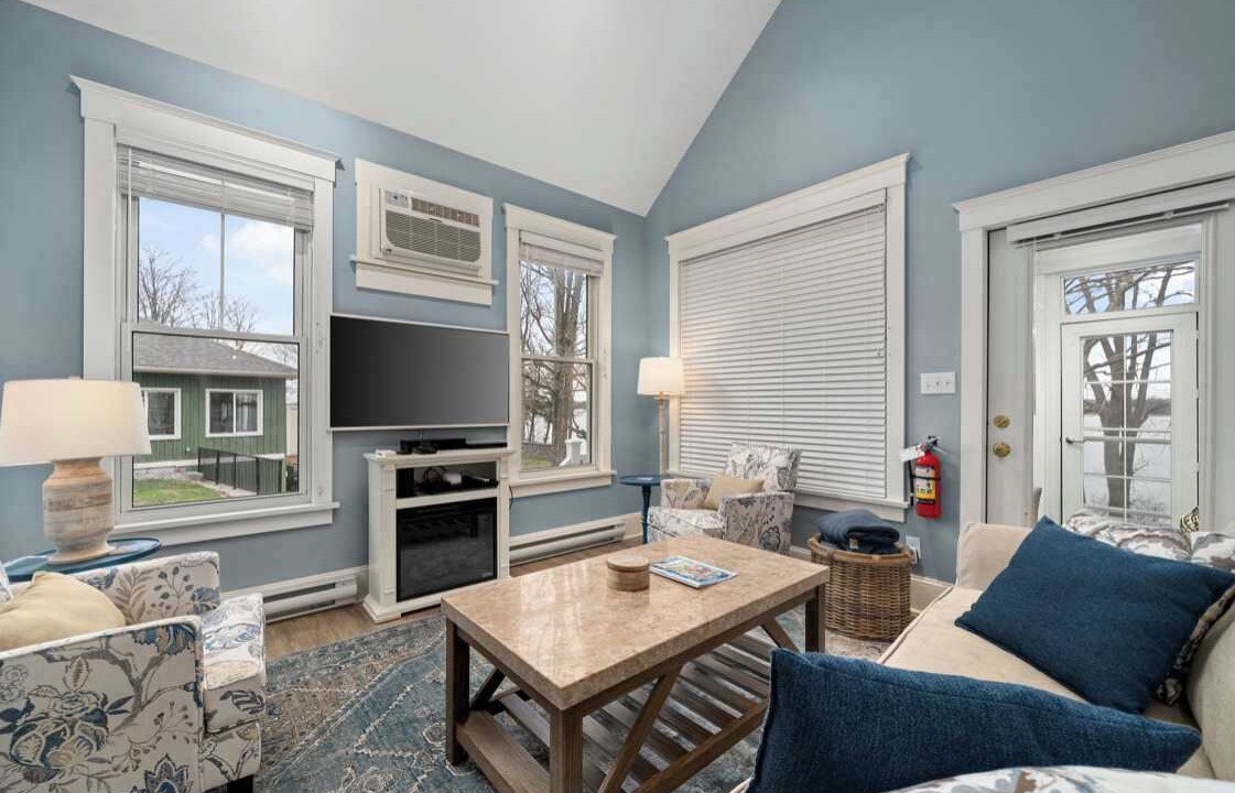 Photo of Livingroom in Cherry Valley