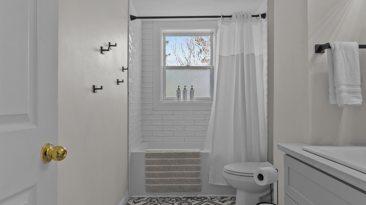 Photo of Bathroom in Holyrood