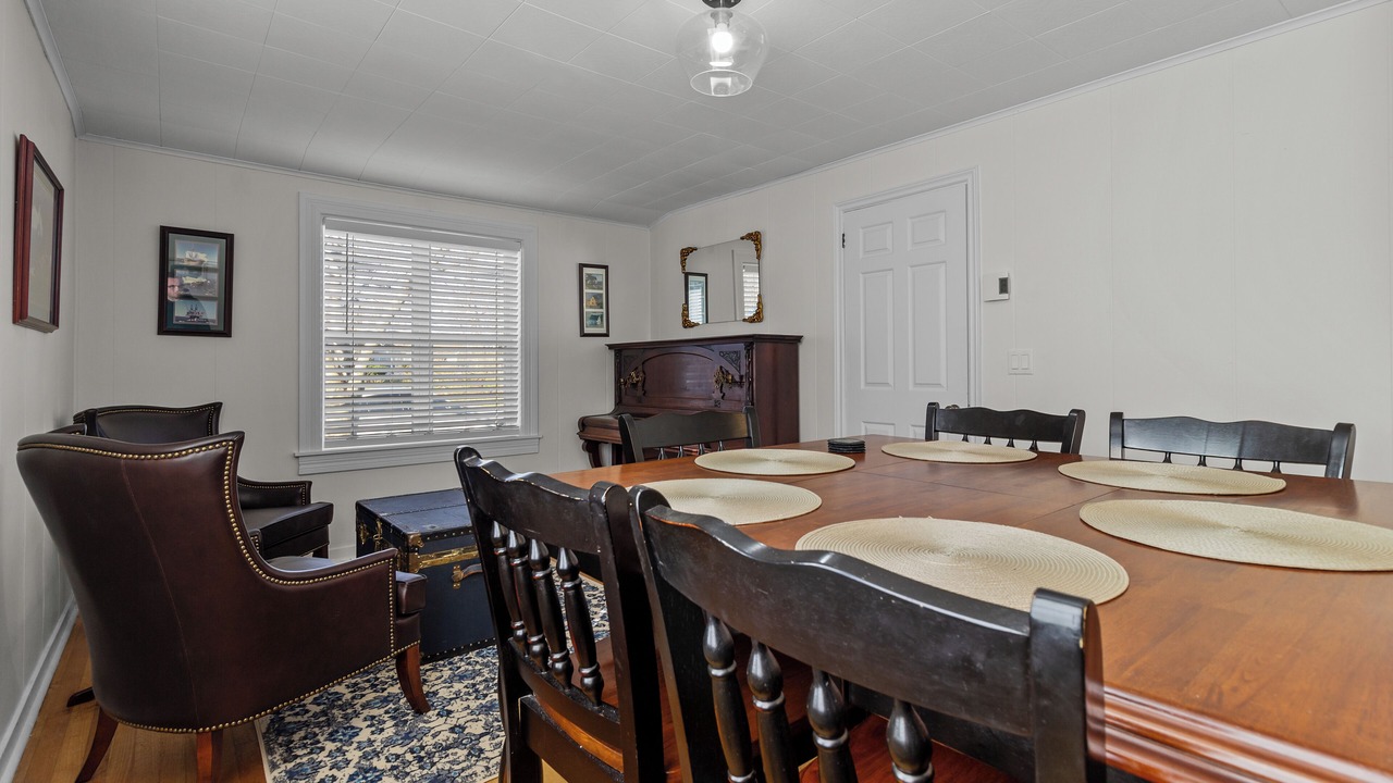 Photo of Others in Holyrood